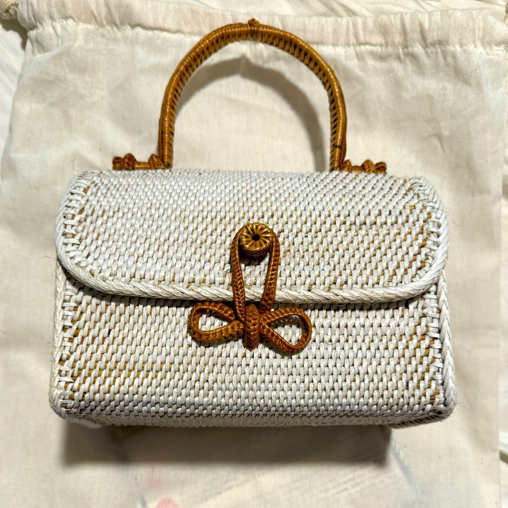 NEW Poppy + Sage White Rattan Handbag